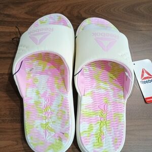 Reebok Women's Cream and Pink Slides